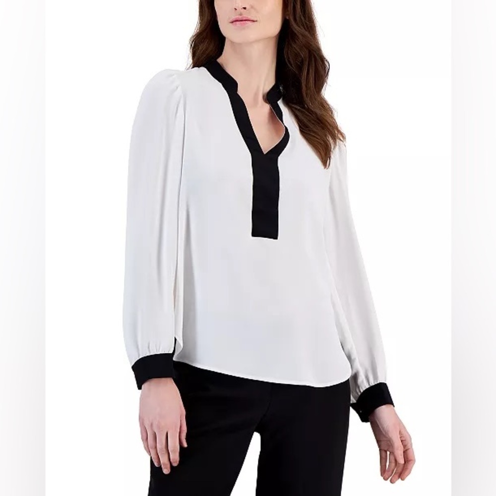 Anne Klein V-Neck Peasant Sleeve Blouse In Dusty Pink with Black Accents